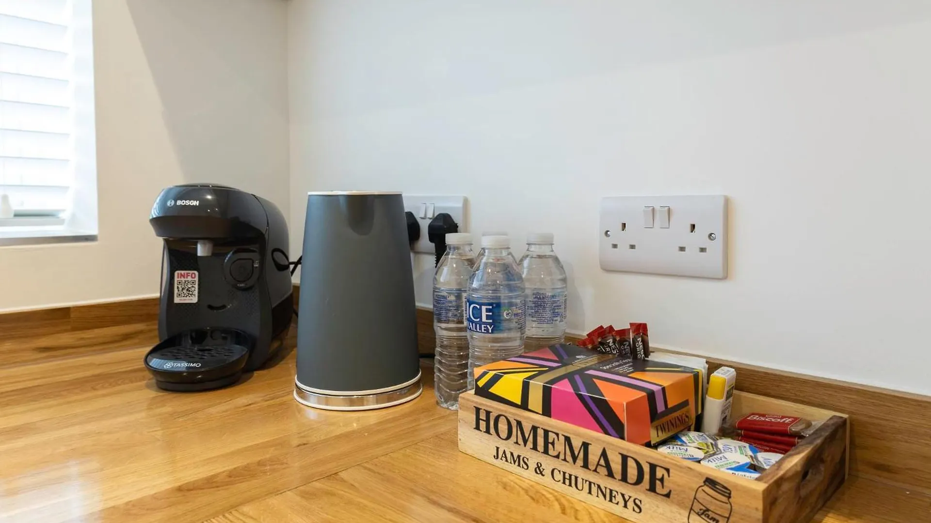 Apartment Host & Stay - Downland Studio Brighton